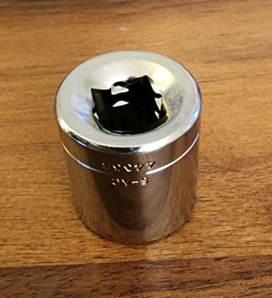 Craftsman 11/16″ Socket 12 Point 3/8” Drive S-AC 44336