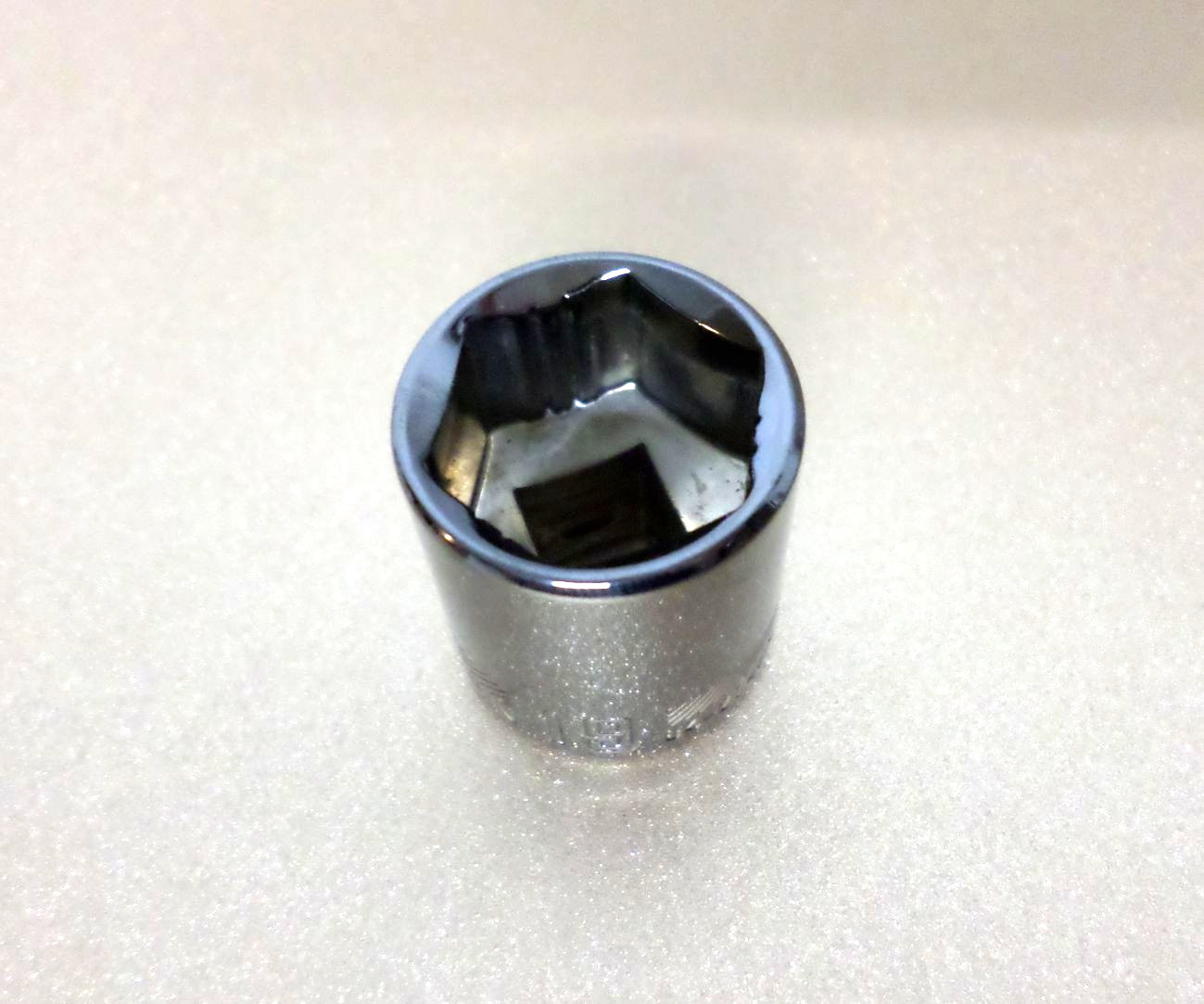 NEW Craftsman Overdrive 19mm 6pt 3/8″ Shallow Socket, Gunmetal, 84-274GM, 19 mm