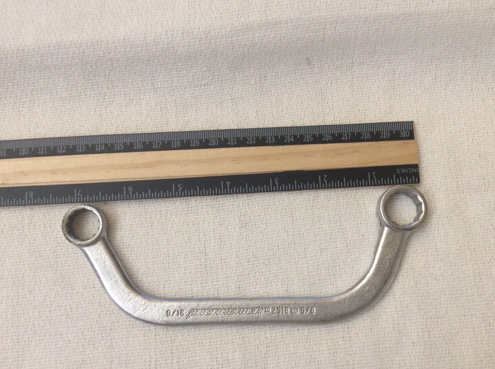 PRO AMERICA 2518 HALF MOON AIRCRAFT WRENCH 5/8×9/16in 12PT USED HALF MOON WRENCH
