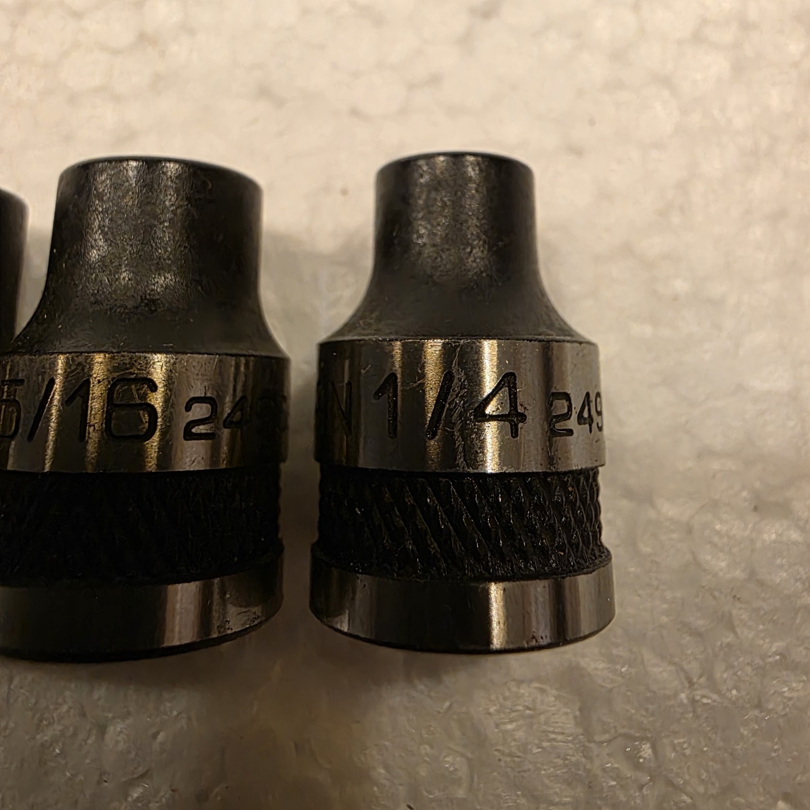 Craftsman Ratchet Socket Set 3/8″ Drive 24963 19 Peice SAE & Metric Black Oxide