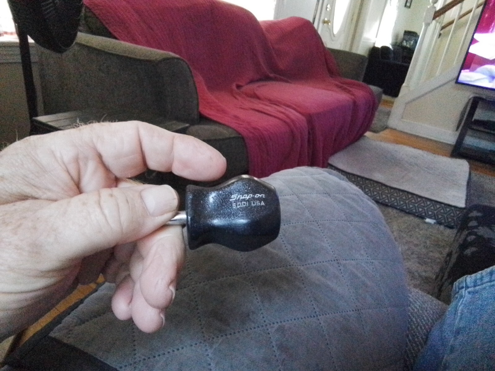 Snap On Stubby Slotted/Flat Tip 1/4″ Screwdriver W/Black Handle SDD1