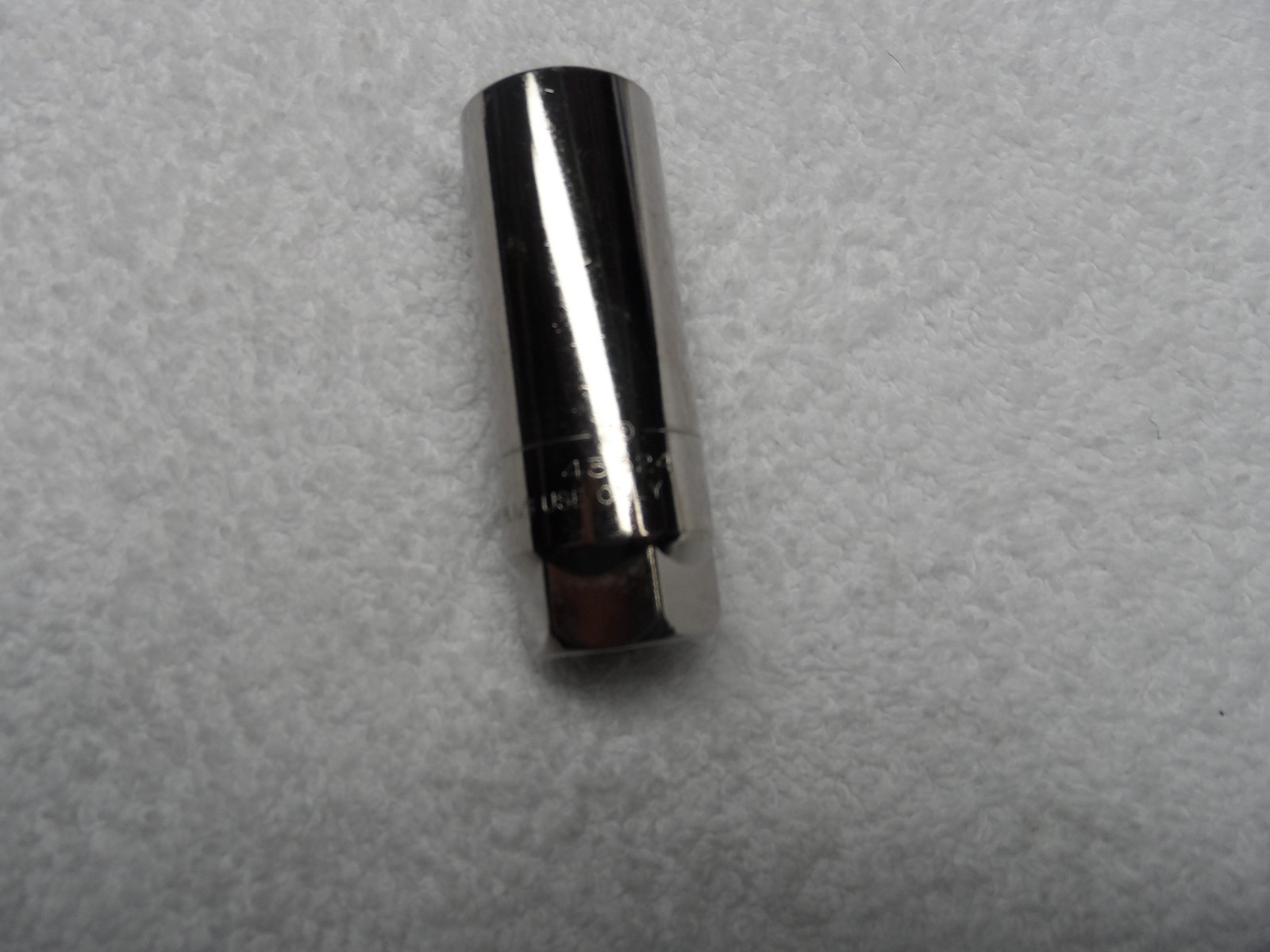 Craftsman 3/8″ Drive Spark Plug Socket, size 5/8″, made in USA – Part # 43324