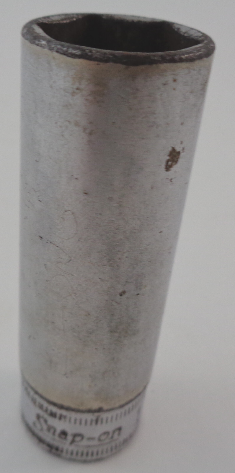 Snap-on USA SFSM17 metric 3/8″ drive 17mm 6 point deep chrome socket: 1982 date