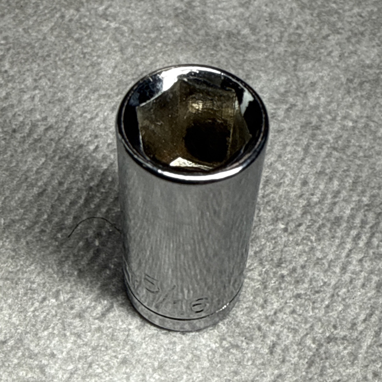 DeWalt DWMT86445 5/16” Shallow Socket 1/4 Drive 6-Point Chrome USA