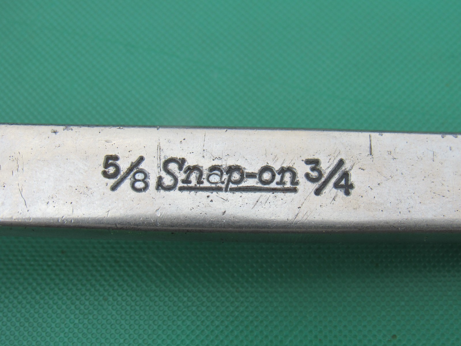 SNAP ON X02024 5/8″ X 3/4″ 12 POINT BOX END WRENCH 60° OFFSET UNDERLINE USED XO