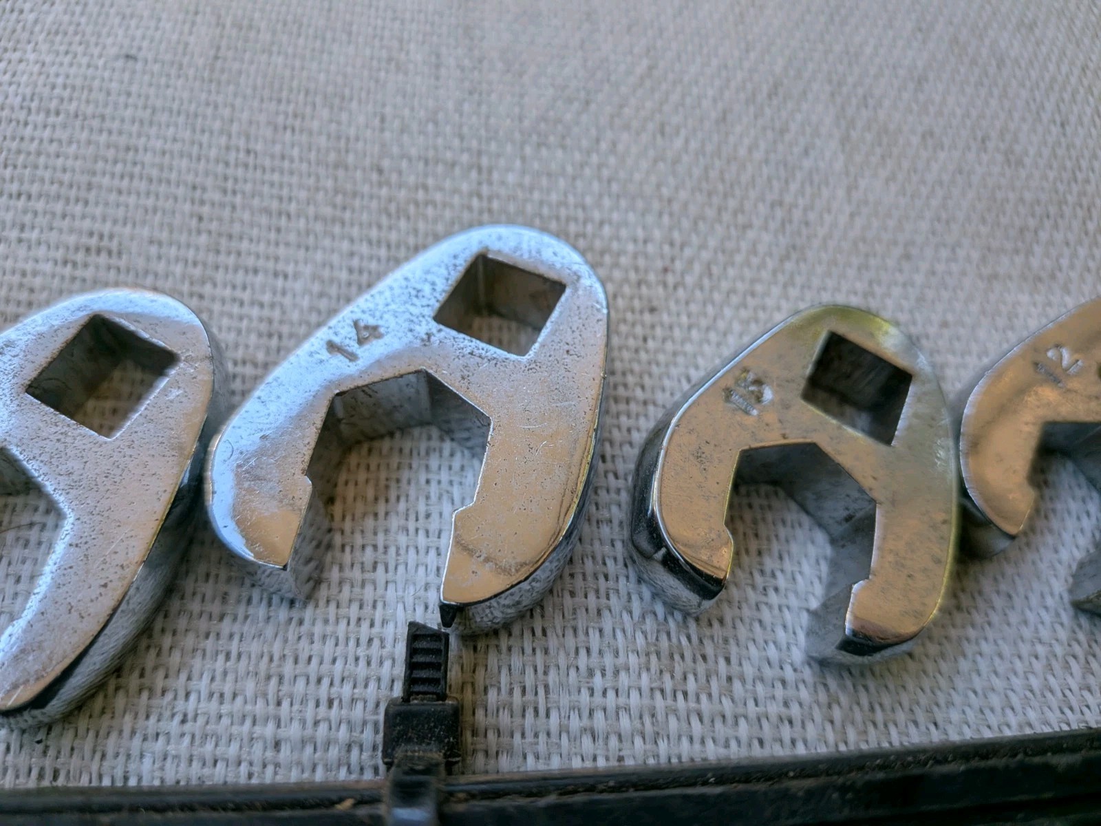 3/8” Drive Crows Feet Wrench Set Of (21) SAE (3/8-3/4) Metric (10mm-19mm)