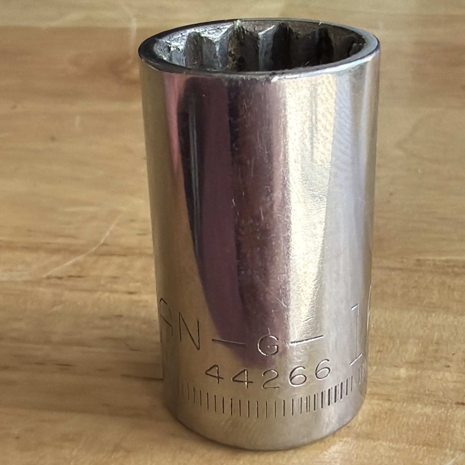 Craftsman 16mm Shallow Socket 1/2″ Drive 12 Point G Series 44266 Made in USA