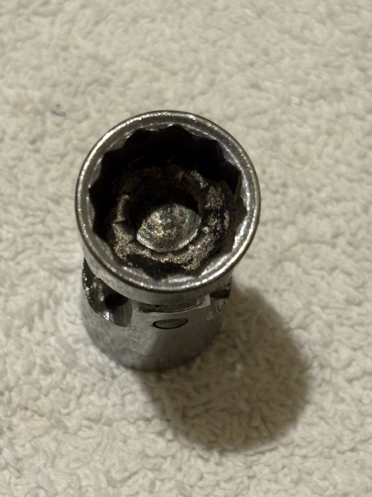 Williams Tools BU-1218, 9/16″, 3/8″ Drive, 12 Point, Chrome Swivel Socket