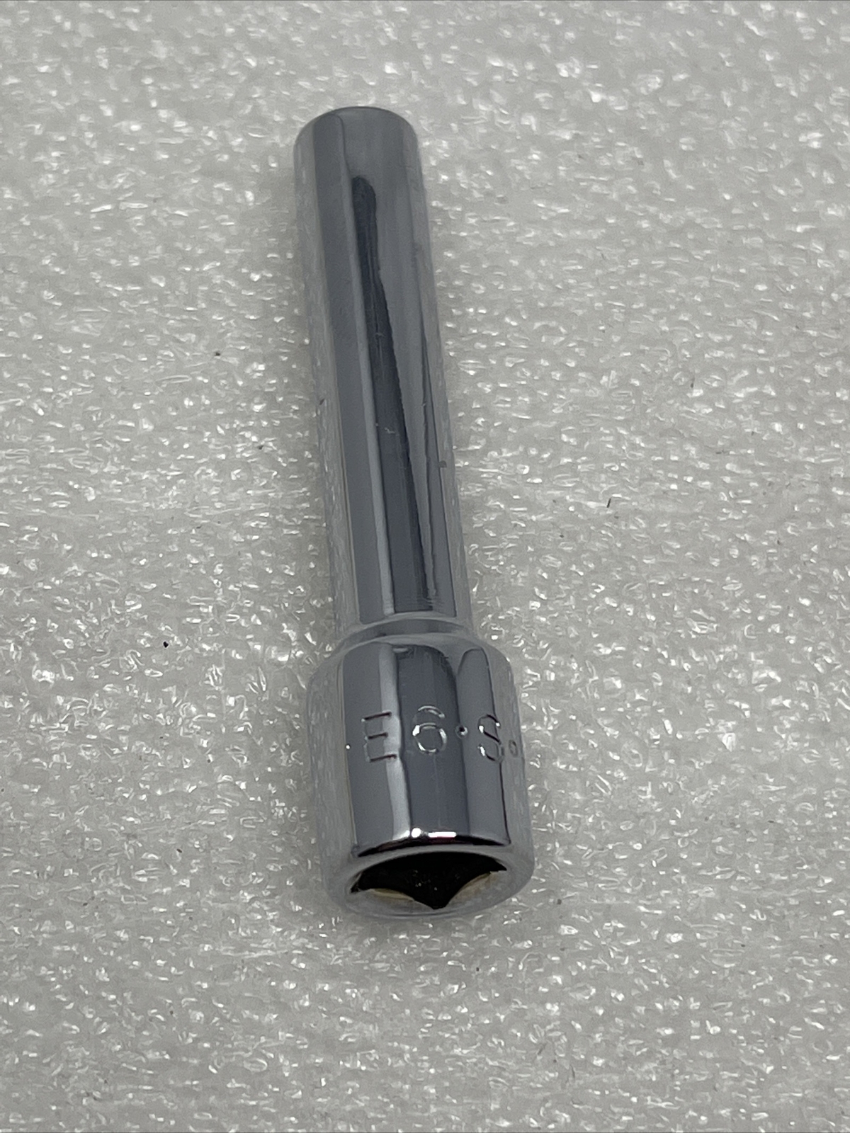 E6 SK Hand Tools 44956, 1/4″ Drive Metric Deep Female Inverted Torx Socket, USA