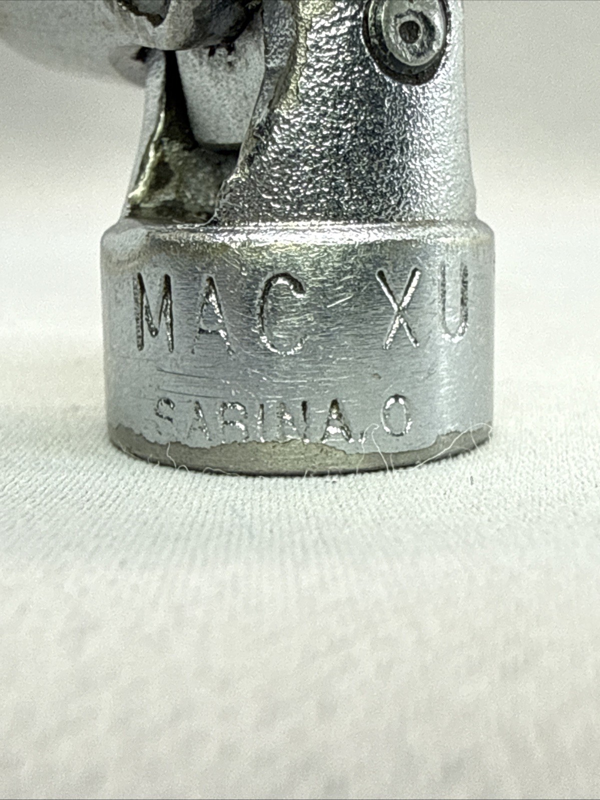 Mac Tools USA XU186D 9/16″ SAE Deep Universal Swivel Socket 3/8″ Drive 6pt Point