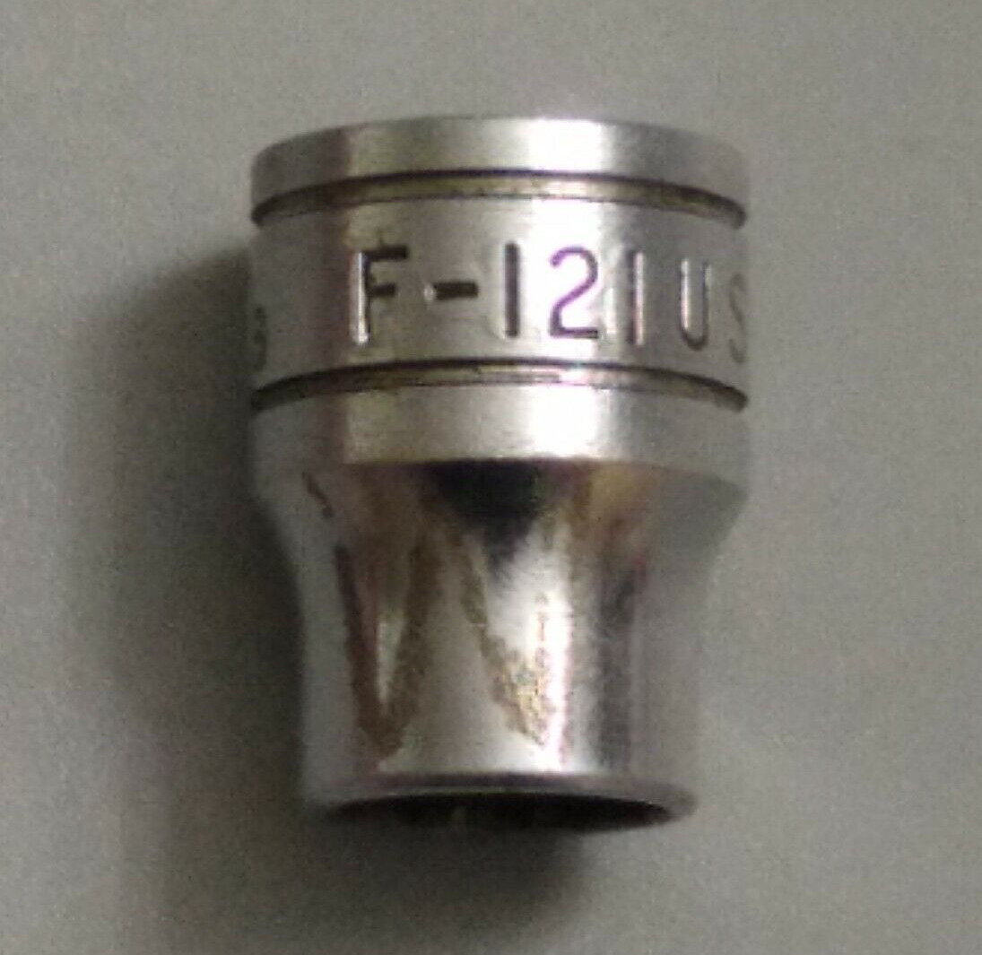 Snap-on F121 3/8″ DR 3/8″ Socket, Shallow, 12 Point.