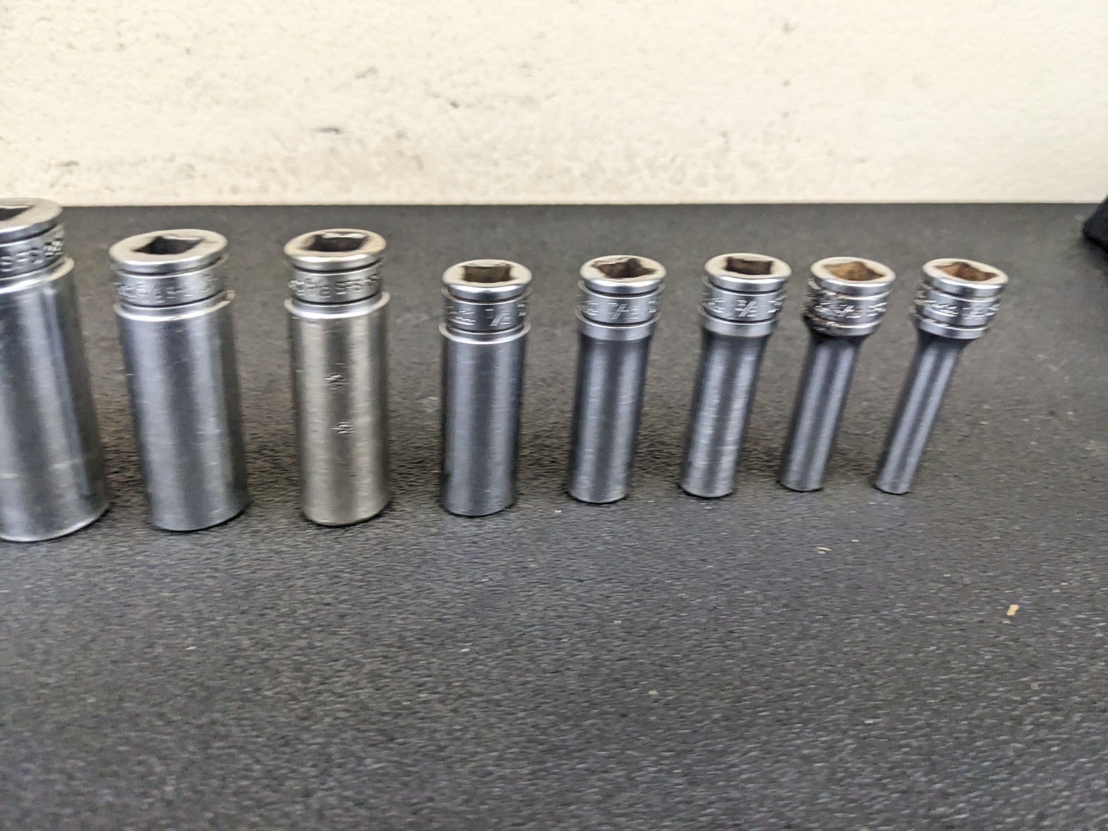 #bo384 Snap on Tools 211SFSY 3/8″ Drive Deep Chrome Socket Set Socket Set