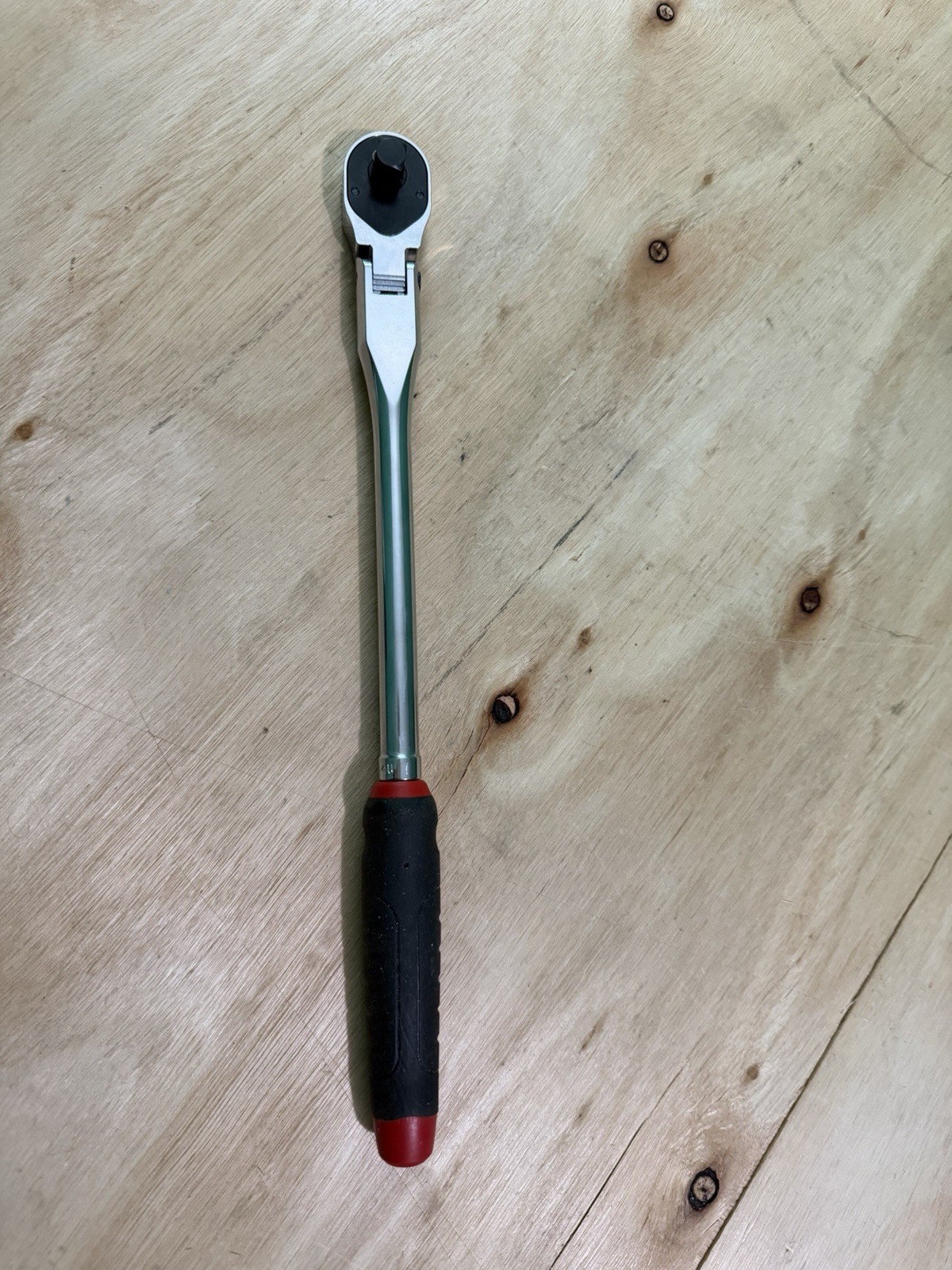 Mac Tools 3/8 Drive Locking Flex Head Ratchet Comfort Grip XR1390LFPA