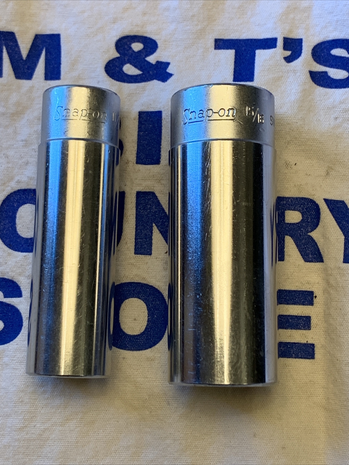 Vintage Snap-on Tools USA 1/2″ Drive 12pt Deep SAE 11/16″ & 15/16″ SVS221 SVS301