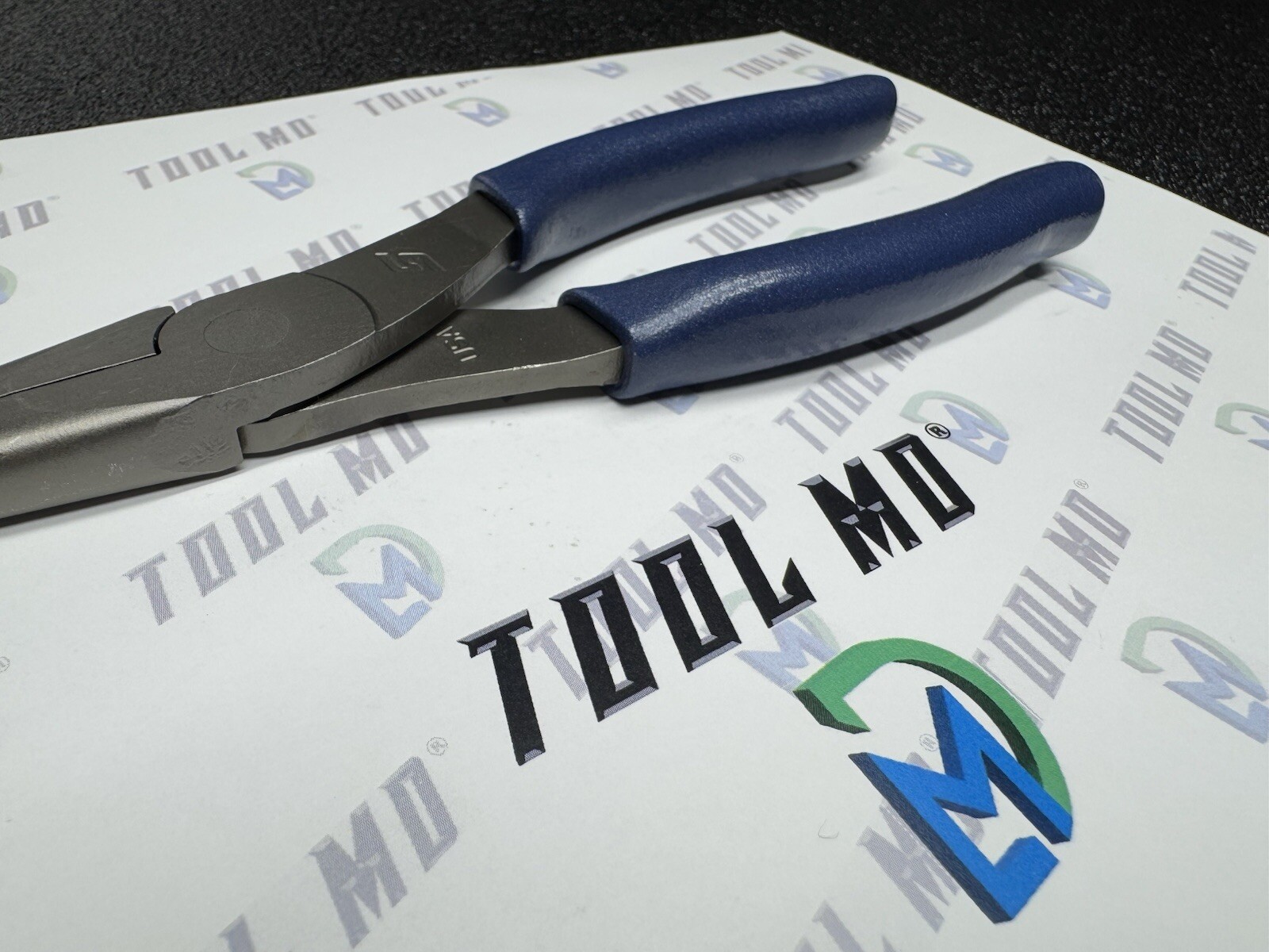Snap-on Tools USA NEW POWER BLUE 8″ Talon Soft Grip Needle Nose Pliers 96ACF