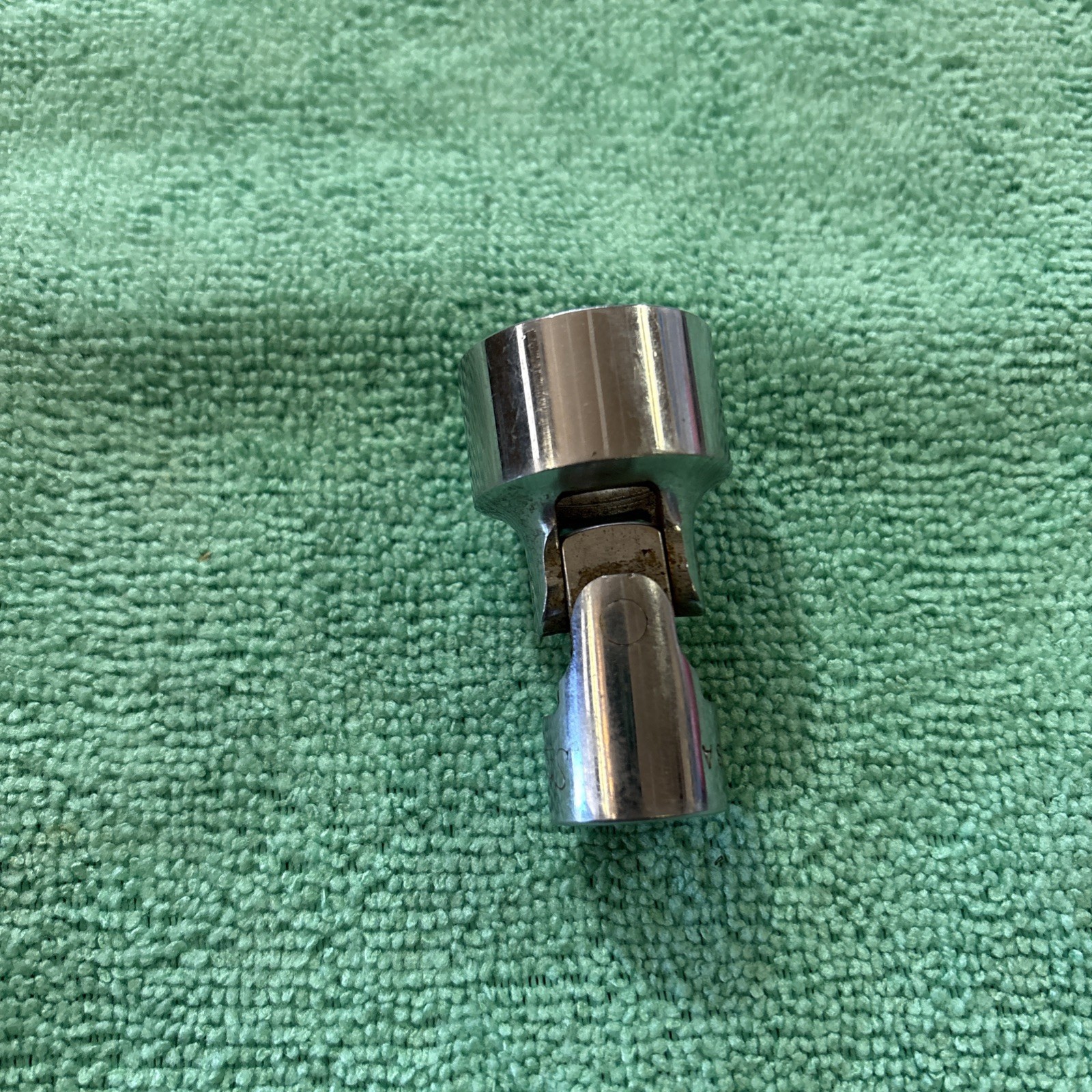 Snap-On FVU28 7/8” Swivel Socket 3/8” Drive Shallow 12pt Snap On Tools