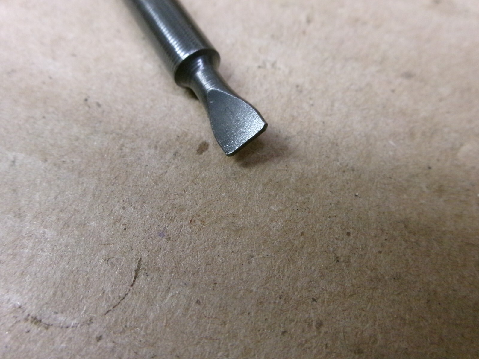 Snap On USA 1/4″ Hex Shank 3/16″ x 3″ Flat Tip Power Bit No SDM415A