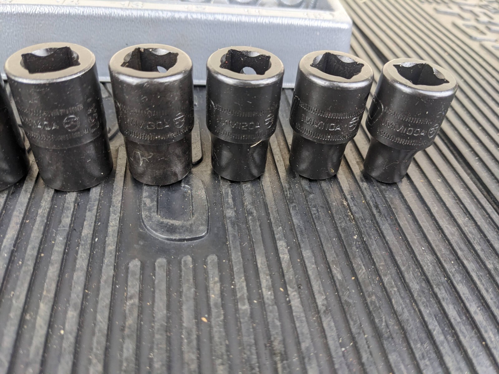 #bb249 Snap On 1/2″ drive 10 t0 19 mm 6-point Shallow Impact Socket Set 310IMMYA