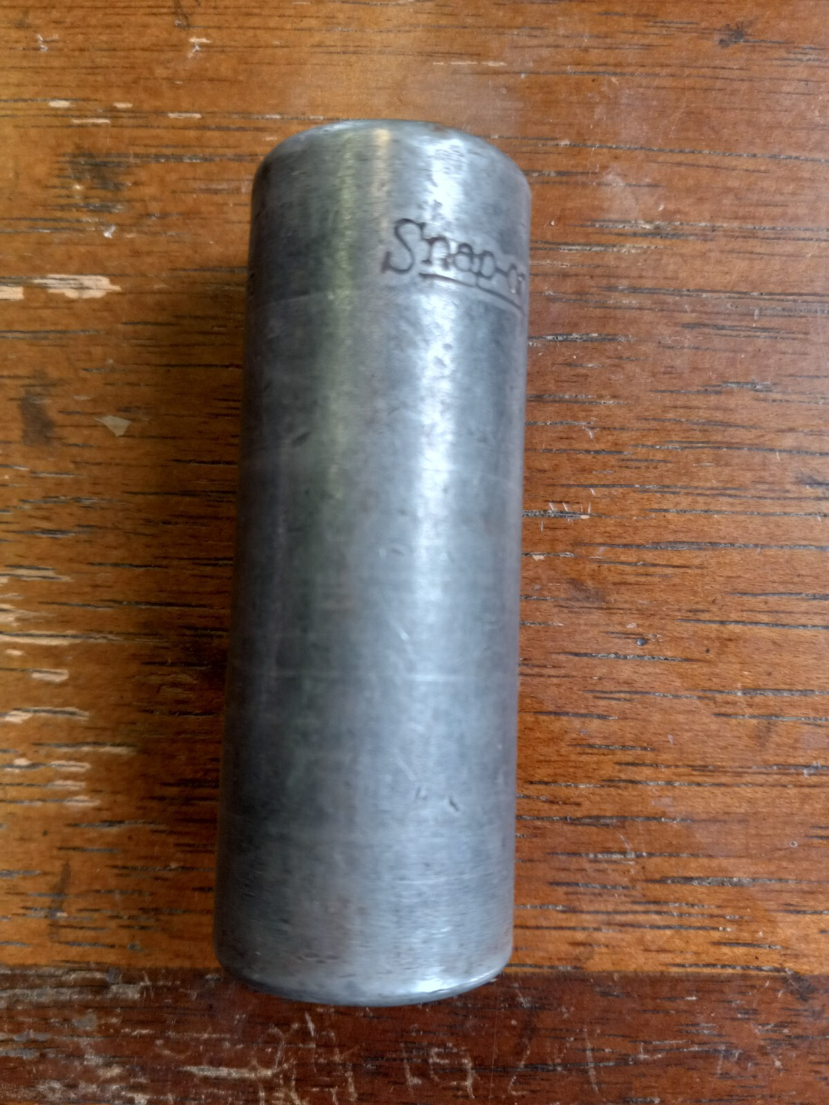 Snap-on Tools USA 3/8″ Drive 11/16″ SAE 6 Point Deep Impact Socket SIMF220 STK15