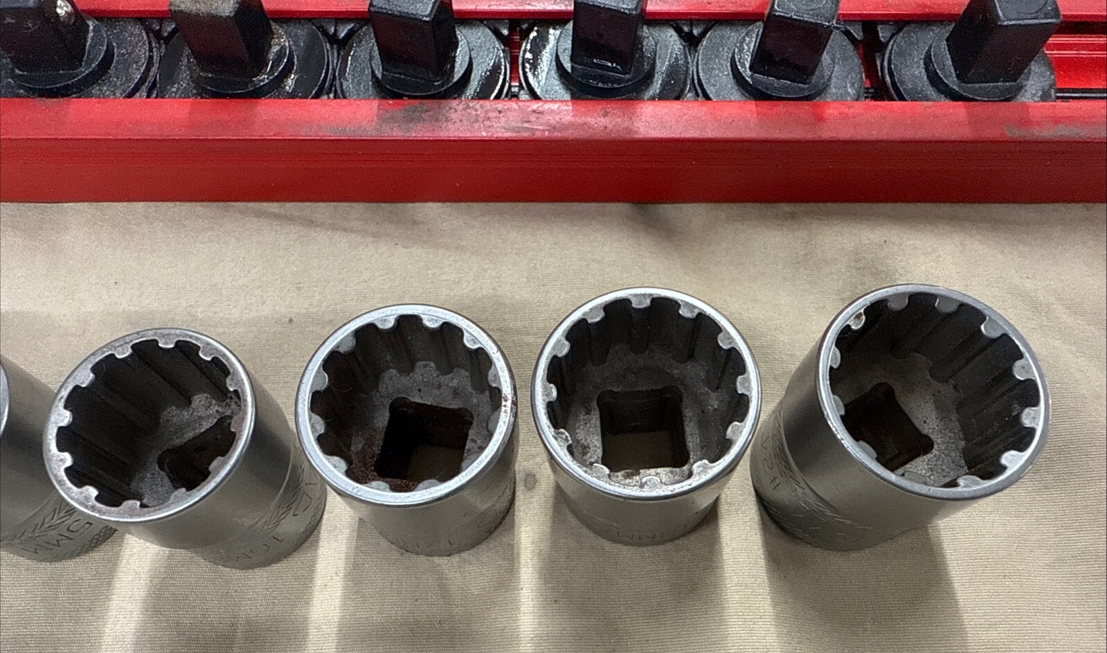 MAC Tools SPLINE Hex Metric 8mm-19mm 3/8″ DR Set Lot Socket Shallow Spherical