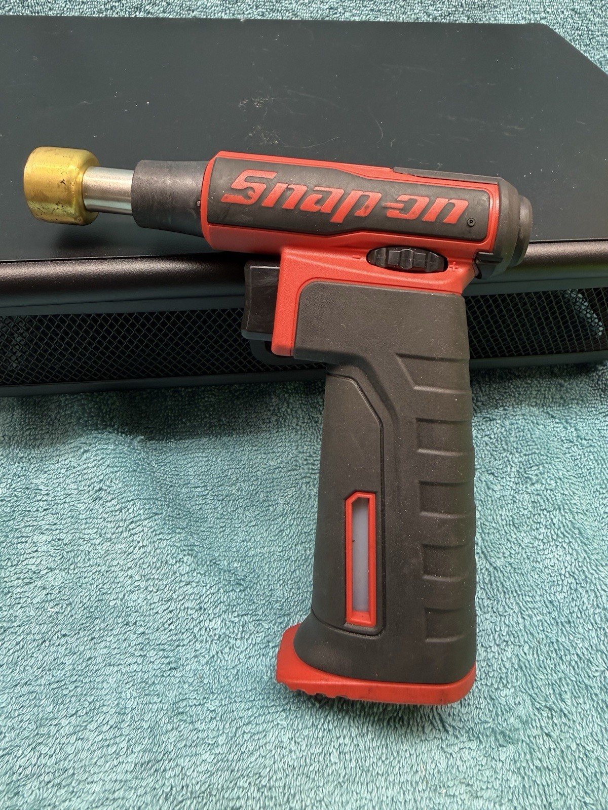 Snap-On Tools High Powered Butane Gas Torch – TORCH400 – Black/Red