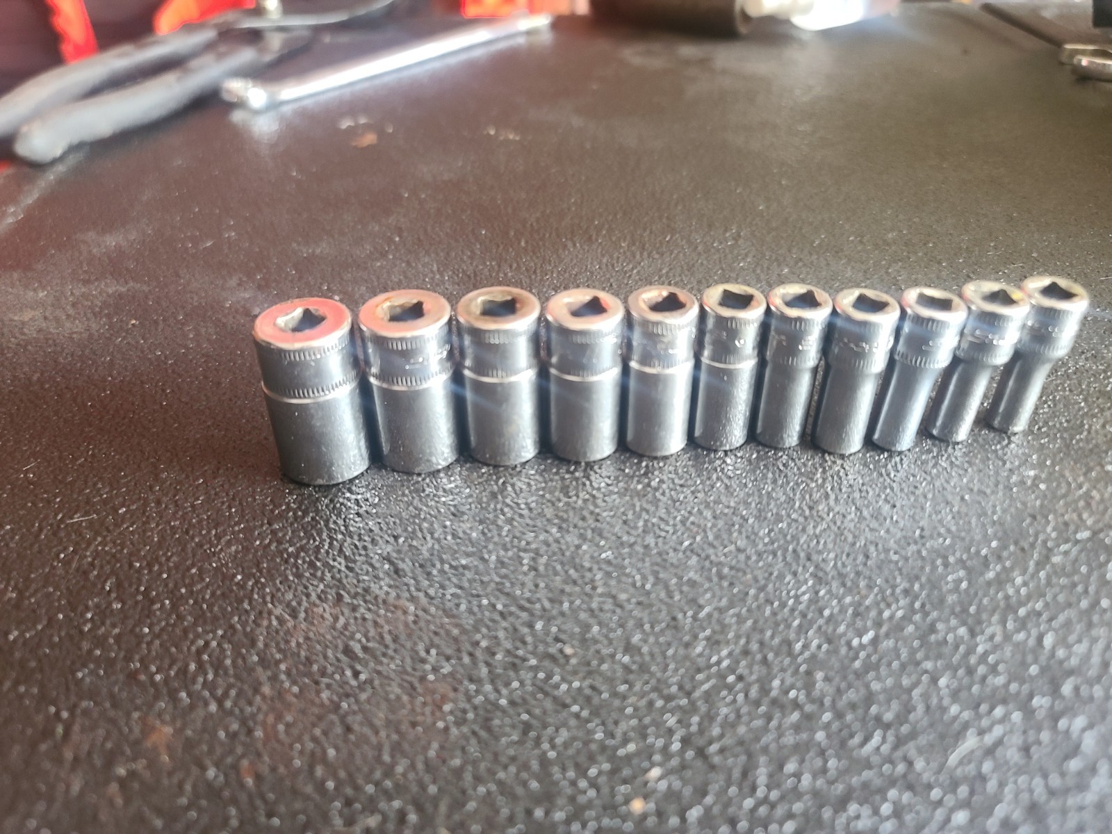 Snap-On 112TMMSY 11pc Metric 1/4″ Drive Semi-Deep Socket Set 5-14