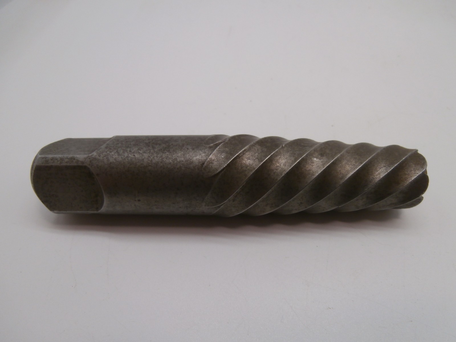 #8 Screw Spiral Flute Extractor 13/16″ Bit Easy Out -USA