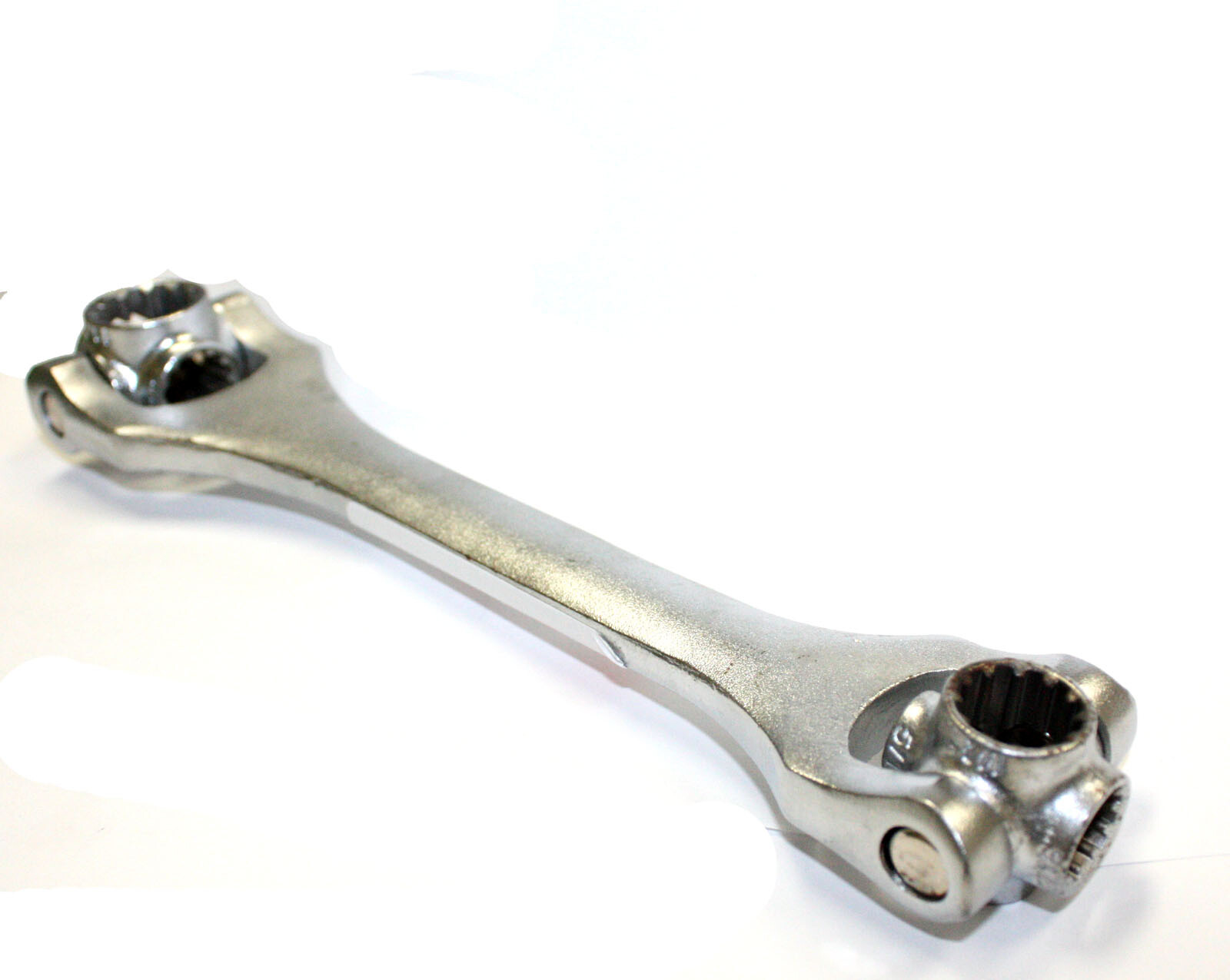 8 in 1 Flexible Dog Bone Multi Functional 12 Point Socket Wrench SAE & Metric
