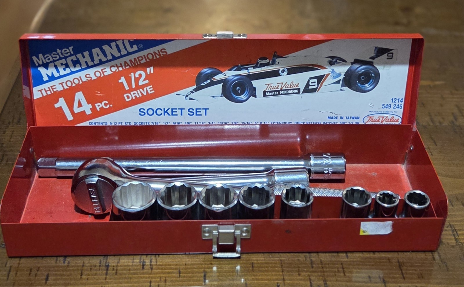 Vintage Master Mechanic 1/2″ Drive Socket Wrench Set – 12 Pieces Made in Taiwan