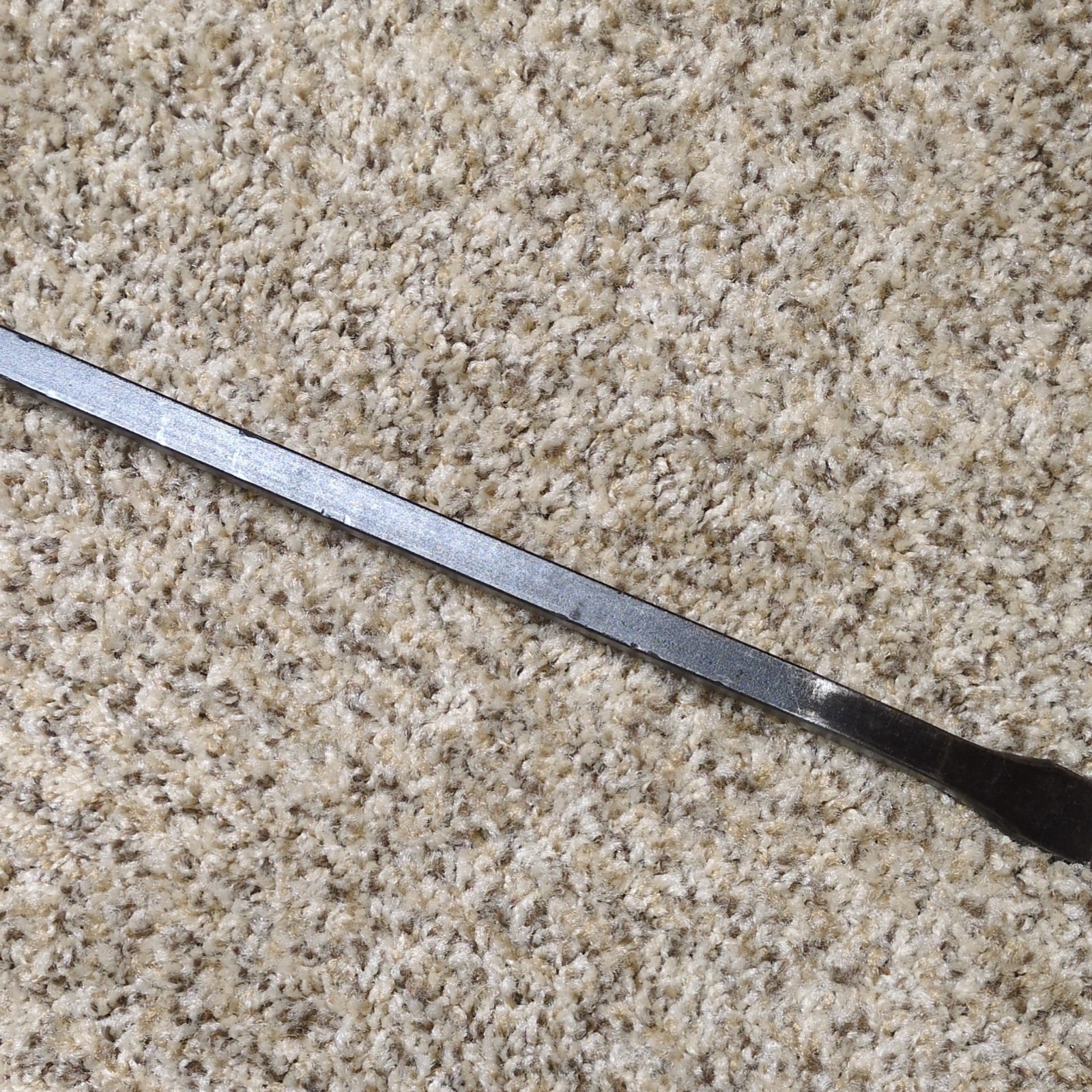 Snap-On Tools USA SPBS24A Red Hard Handle 24″ Inch Striking Pry Bar