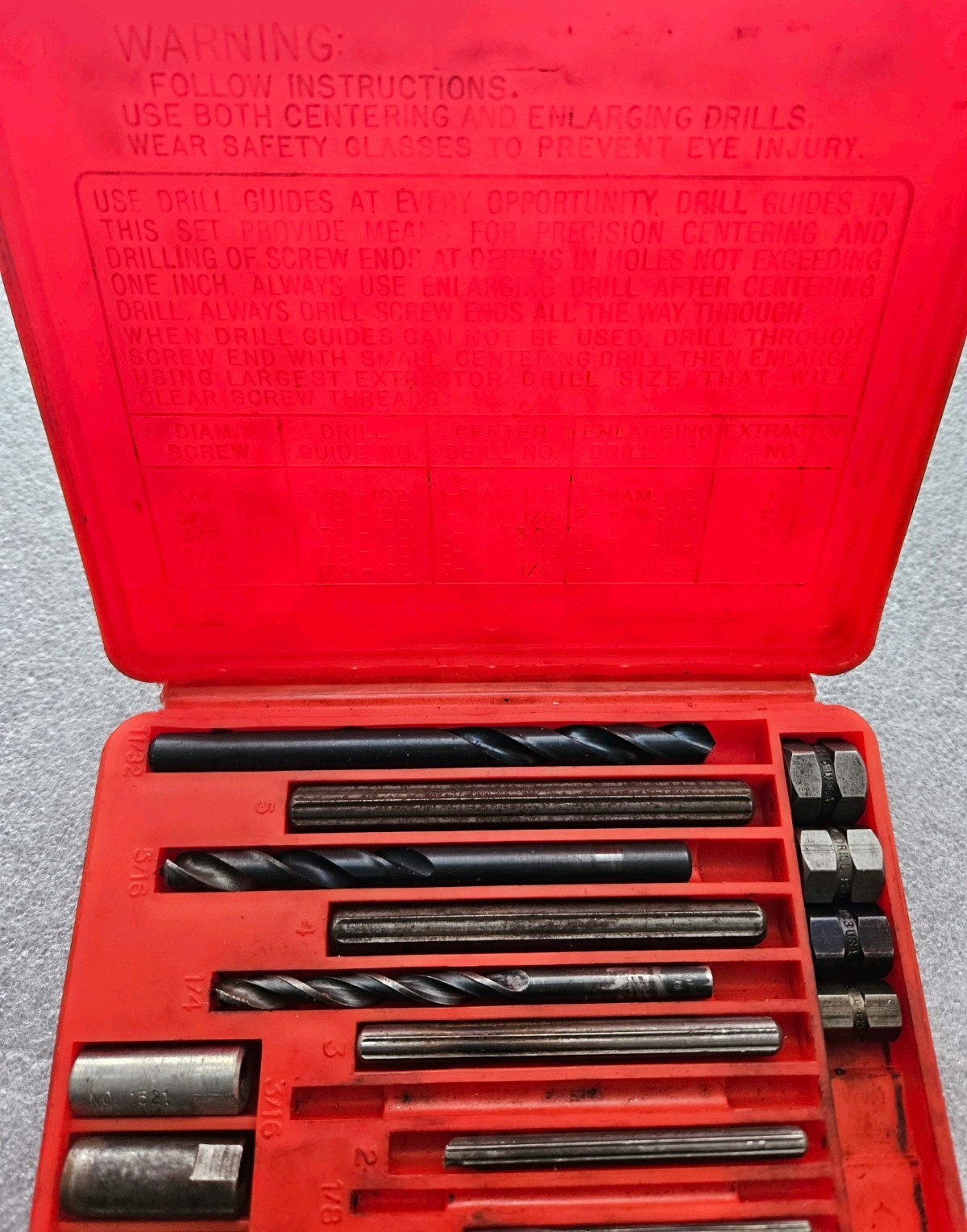 Snap On Blue Point 1020 Screw Extractor Set