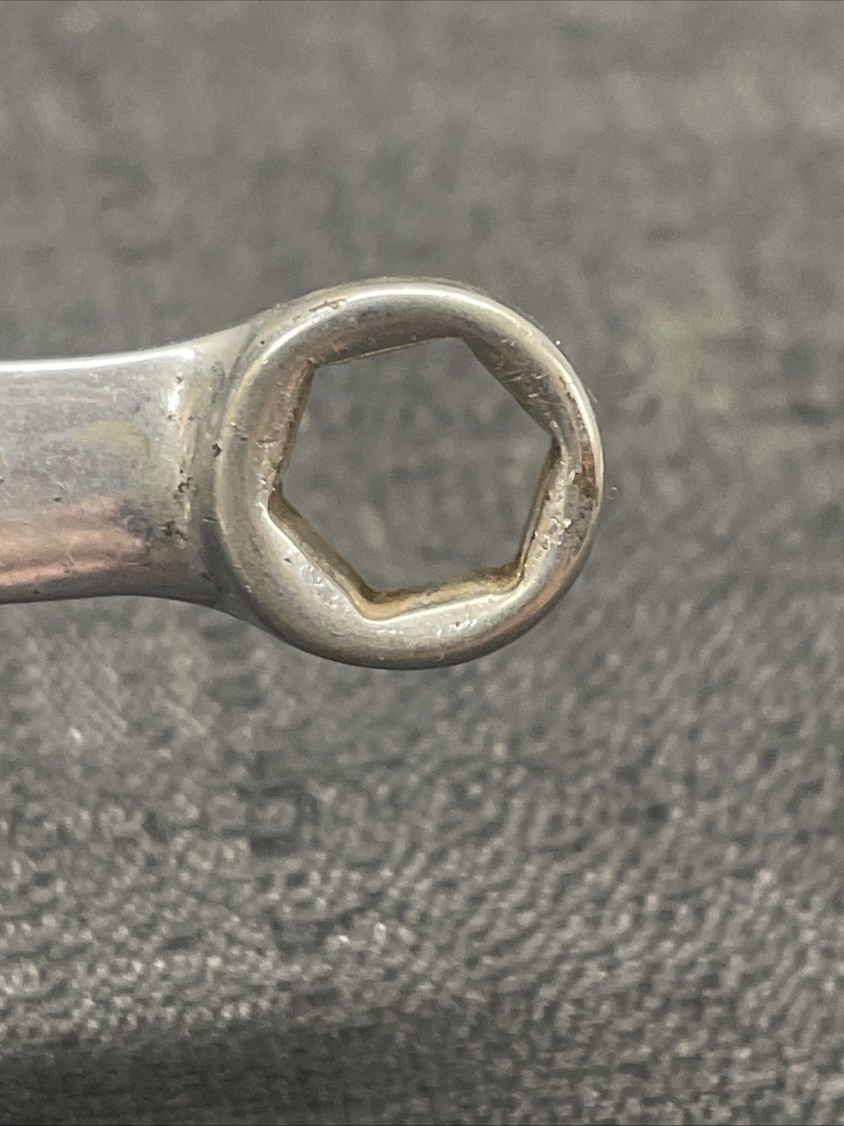 Snap On 3/8″ SAE Standard 6-point Combination Wrench # OSH12 MADE IN THE USA