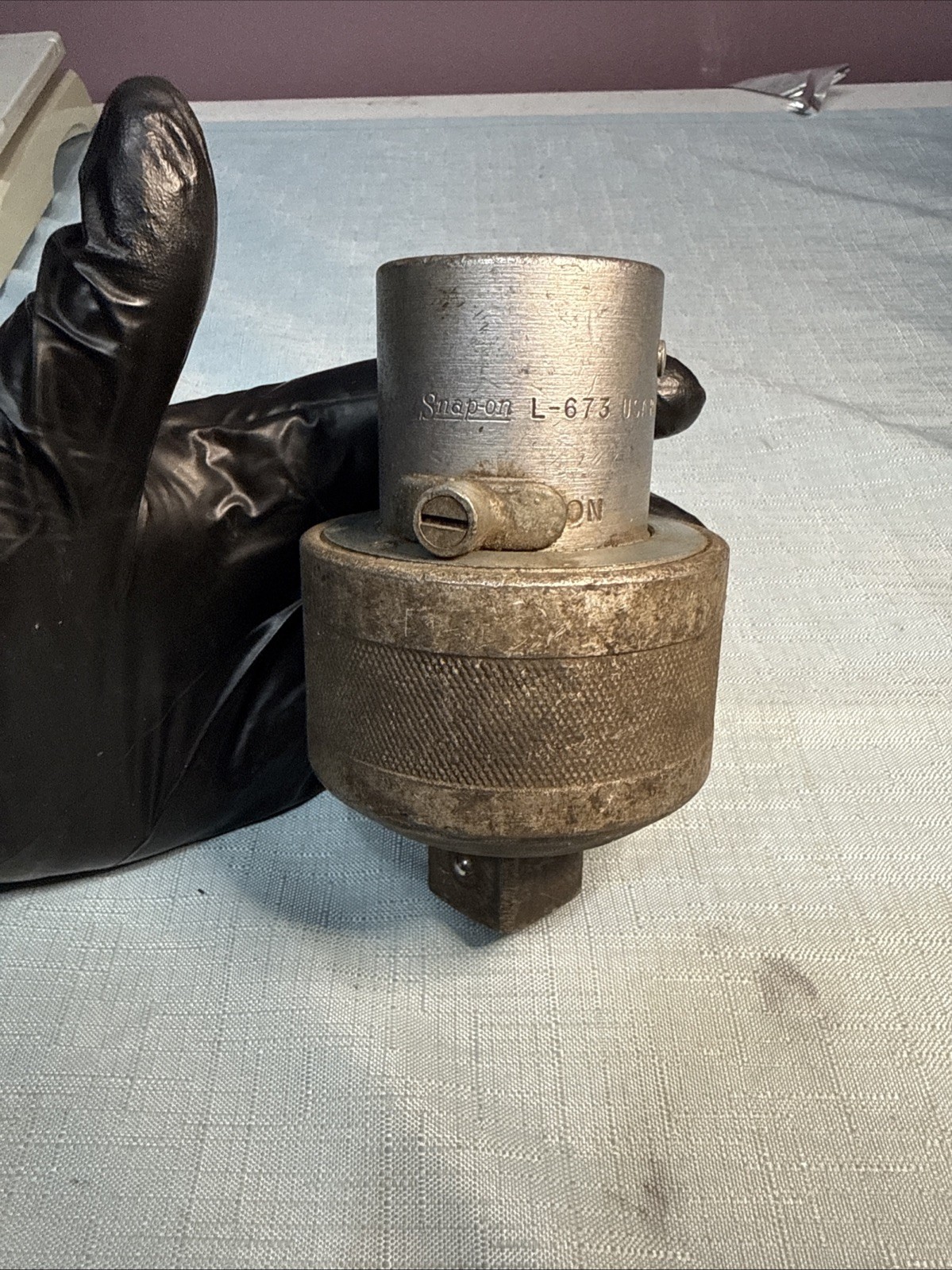 Snap On Tools 1” Drive Heavy Duty Knurled Ratcheting Socket Adapter L673