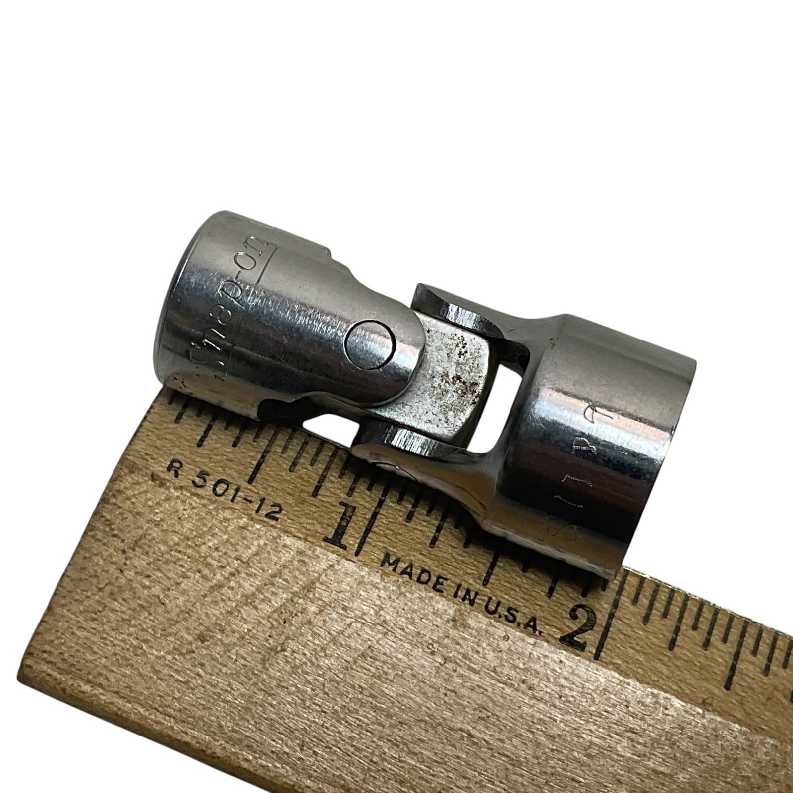 Snap-on FVU22 11/16″ Universal Swivel Flex Socket 12 Point 3/8″ Drive USA Tool