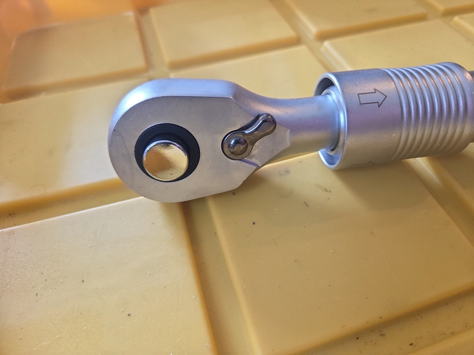 DAWSON 3/4 Inch Drive Extendable Ratchet with 72-Teeth Reversible Quick Release