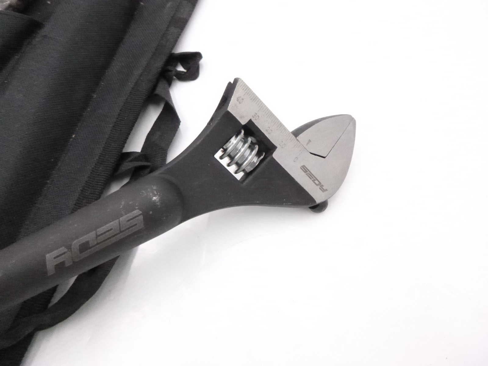 SEDY SDY-81053 3-Piece Adjustable Spud Wrench Set 10″ 12″ 16″ Black Oxide