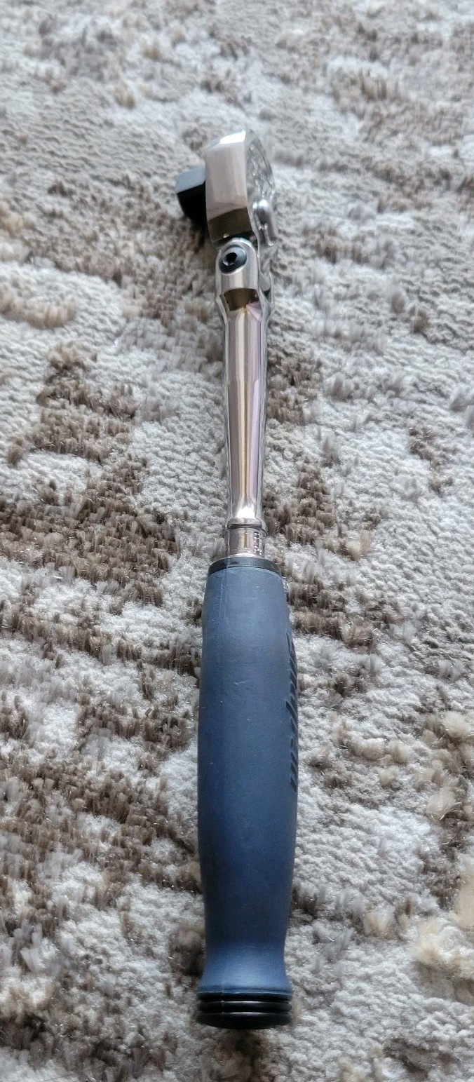 Snap-on Tools USA 3/8″ Drive POWER BLUE Small body Flex-Head Ratchet FHCLF72