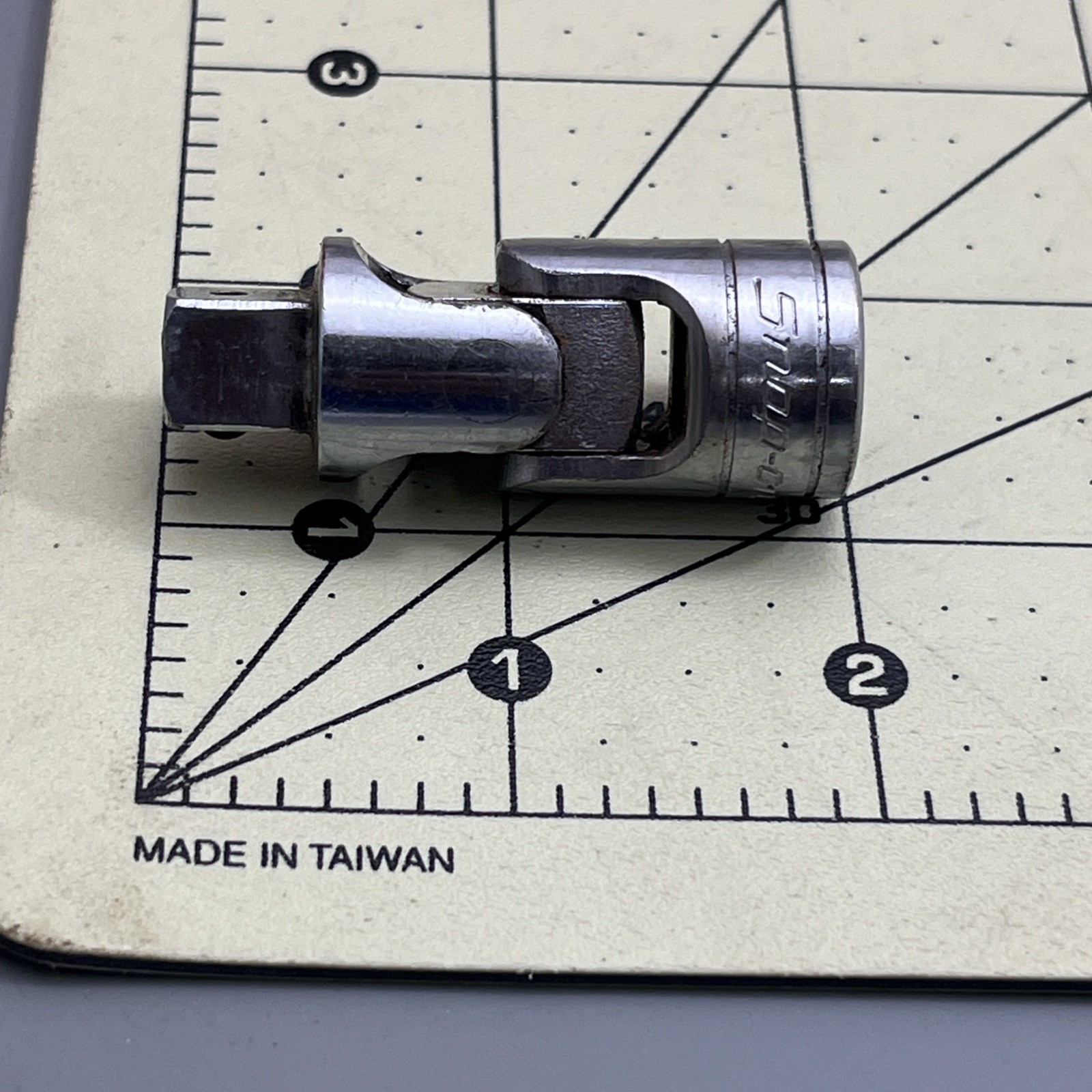 Snap-On FU8A 3/8″ Drive Chrome Universal Joint 2-1/16″ Long USA