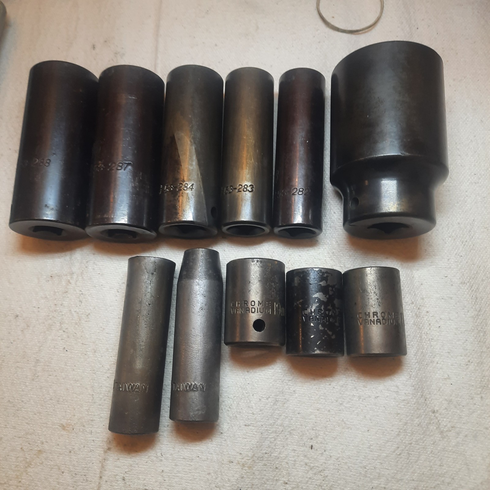 Duralast & Unbranded 11 pc 1/2 Dr Deep/Shallow imp sockets 36 19 17 mm & 1″-3/8