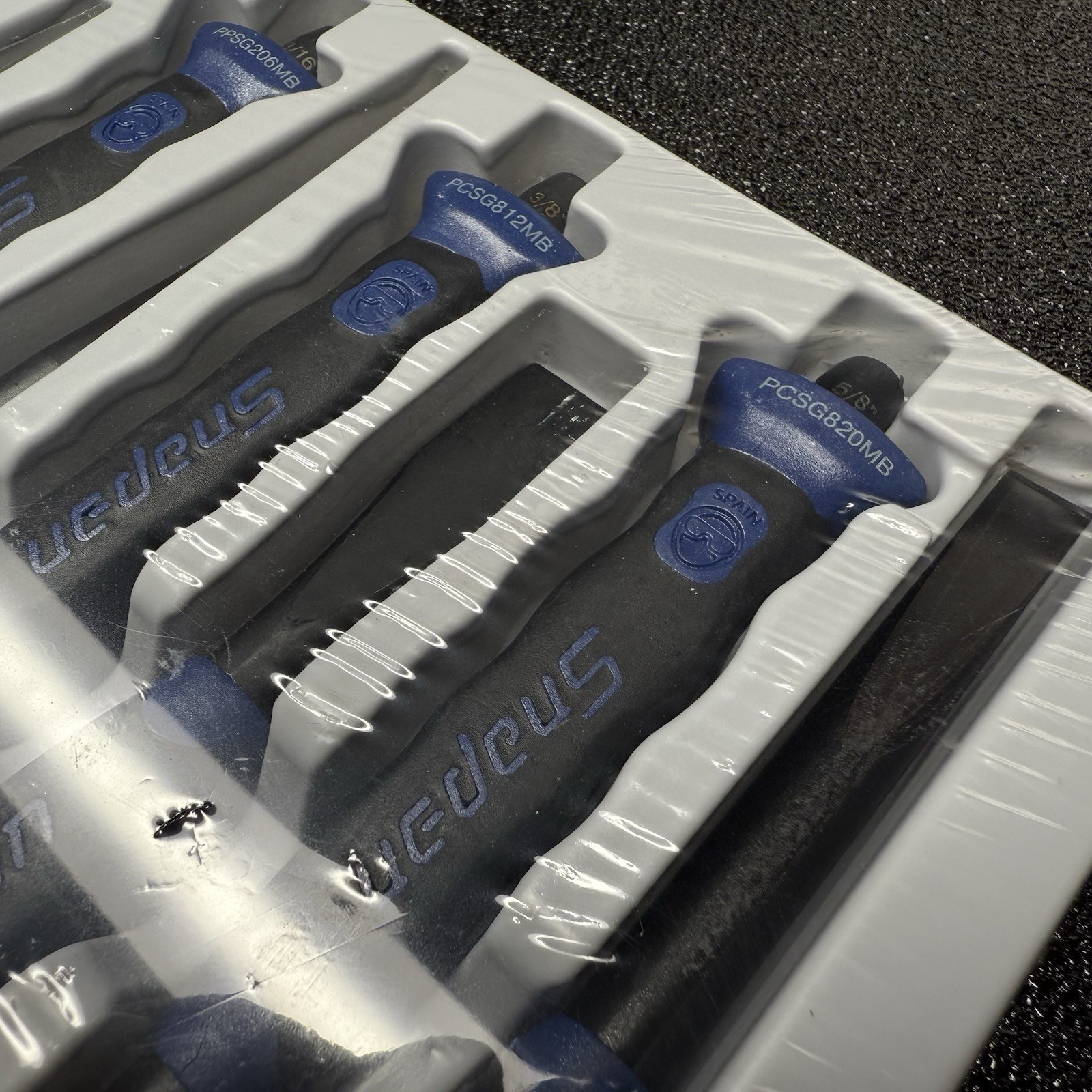 Snap-on Tools NEW 14pc POWER BLUE Soft-Grip Punch & Chisel Set PPCSGL714MB