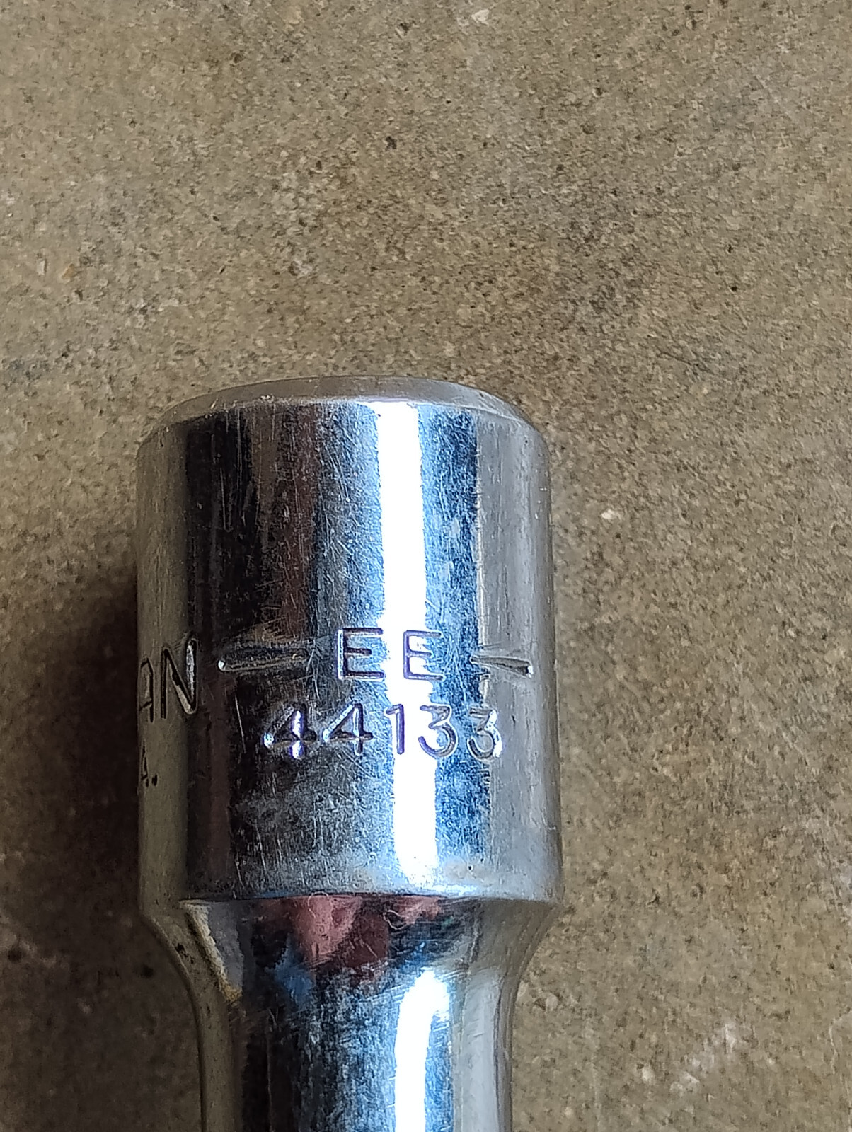 CRAFTSMAN -V-4425 UNIVERSAL JOINT 1/2″ DRIVE – USA Plus 44133 EE Extesion
