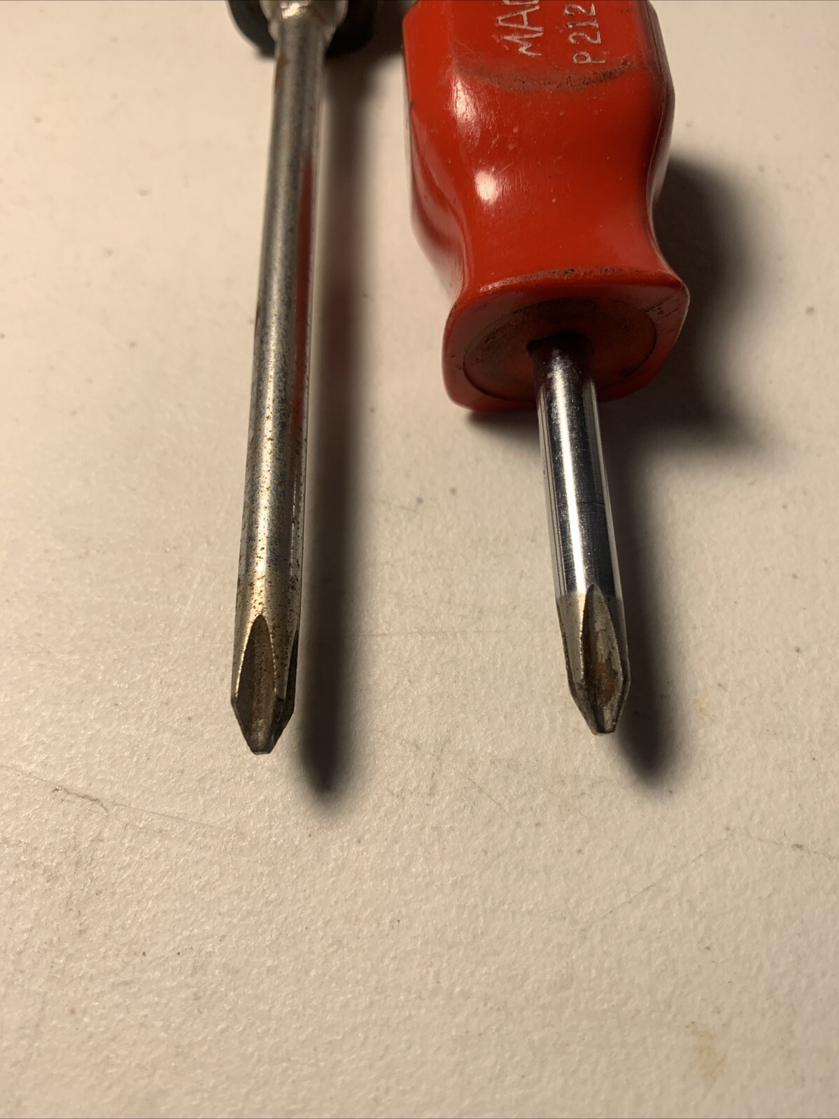 2 – Snap-on Tools Mac ToolsPhilips Screwdrivers SSDP42 #2 & P212 XA Hard Handles