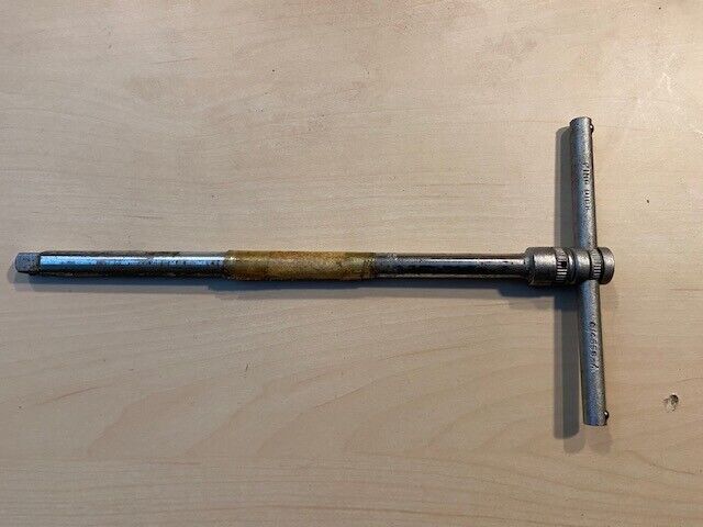 King Dick ‘Midget’ Small T Bar & 8″ Socket Extension – Ex RAF Crowfoot Marked