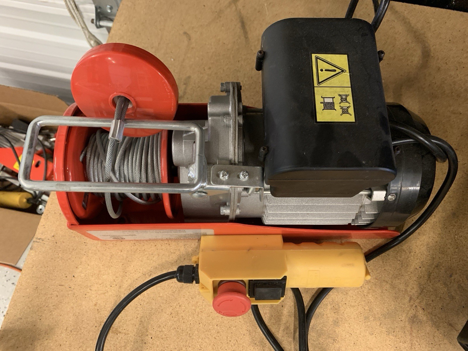 TESTED Intertek4006091 Electric Hoist PA500B Steel Winch 550/1100 LBS 120 VAC