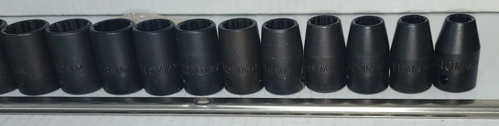 Proto 1/2″ Drive 12 Point 14 Piece Metric Impact Socket Set JCUS11102 New in Box