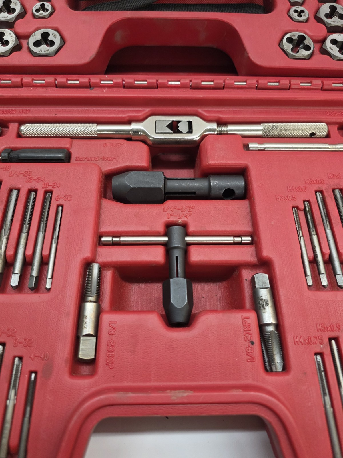 Mac Tools 117-PC. Tap and Die/Drill/Extractor Super Set TD117COMBOS-Us