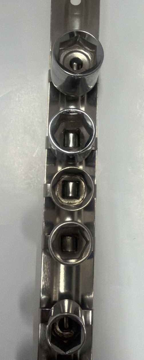 14 Piece 1/4” Drive 6 Point Socket Set Metric Chrome Finish 4mm-14mm. Taiwan