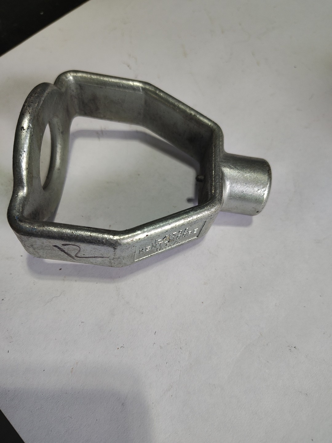 * Kent-Moore J-41398 C.V. Joint Puller Axle Shaft Tool