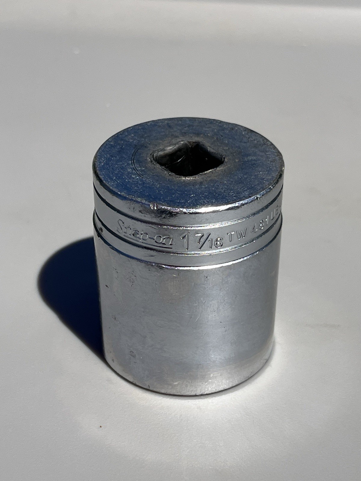 Snap On#TW461 – 1-7/16”, SAE, 1/2″ Dr., Chrome, Shallow, 6 Pt., Socket-USA-NICE-