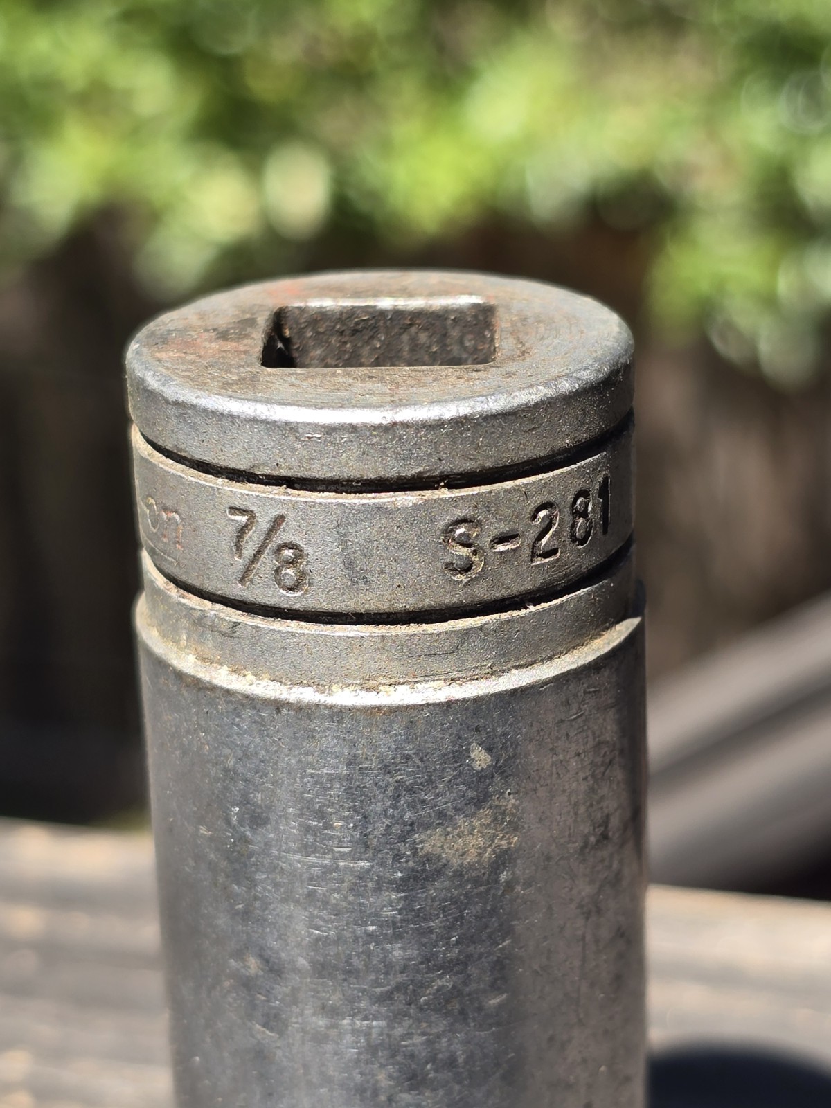 Snap-On S281 1/2″ Dr. 7/8″ 12 Pt. Deep Socket 1953
